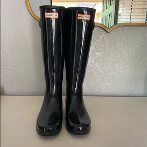 Hunter Women’s Tall Black Rainboots